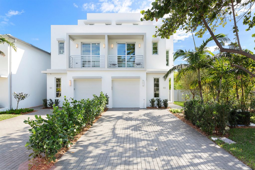 Marina District Estate
SOLD
101 SE 7th Avenue Delray Beach, Florida
BEDS 3 / BATHS 4.1