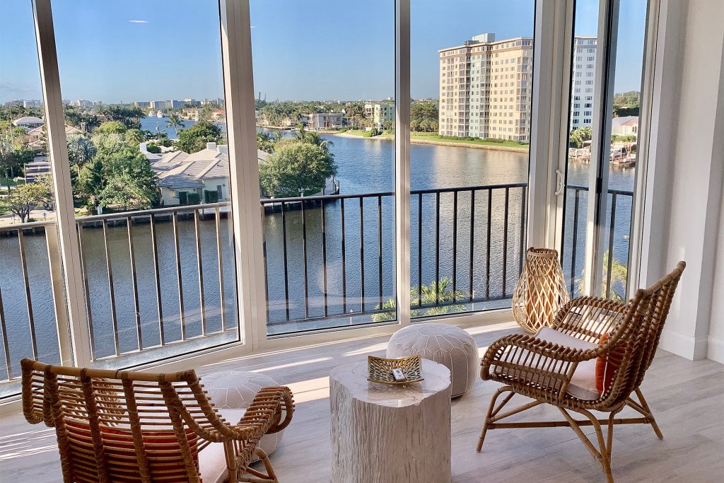 Seagate Manor Condo
SOLD
400 Seasage Drive, Unit 604, Delray Beach Florida
BEDS 2 / BATHS 2