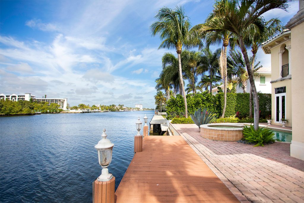 Delray Beach Shores Estate
SOLD
1002 Brooks Lane, Delray Beach, Florida
BEDS 5 / BATHS 5