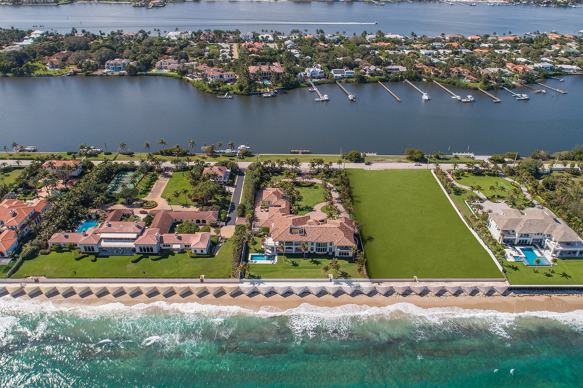 1040 South Ocean Boulevard, Manalapan, Florida