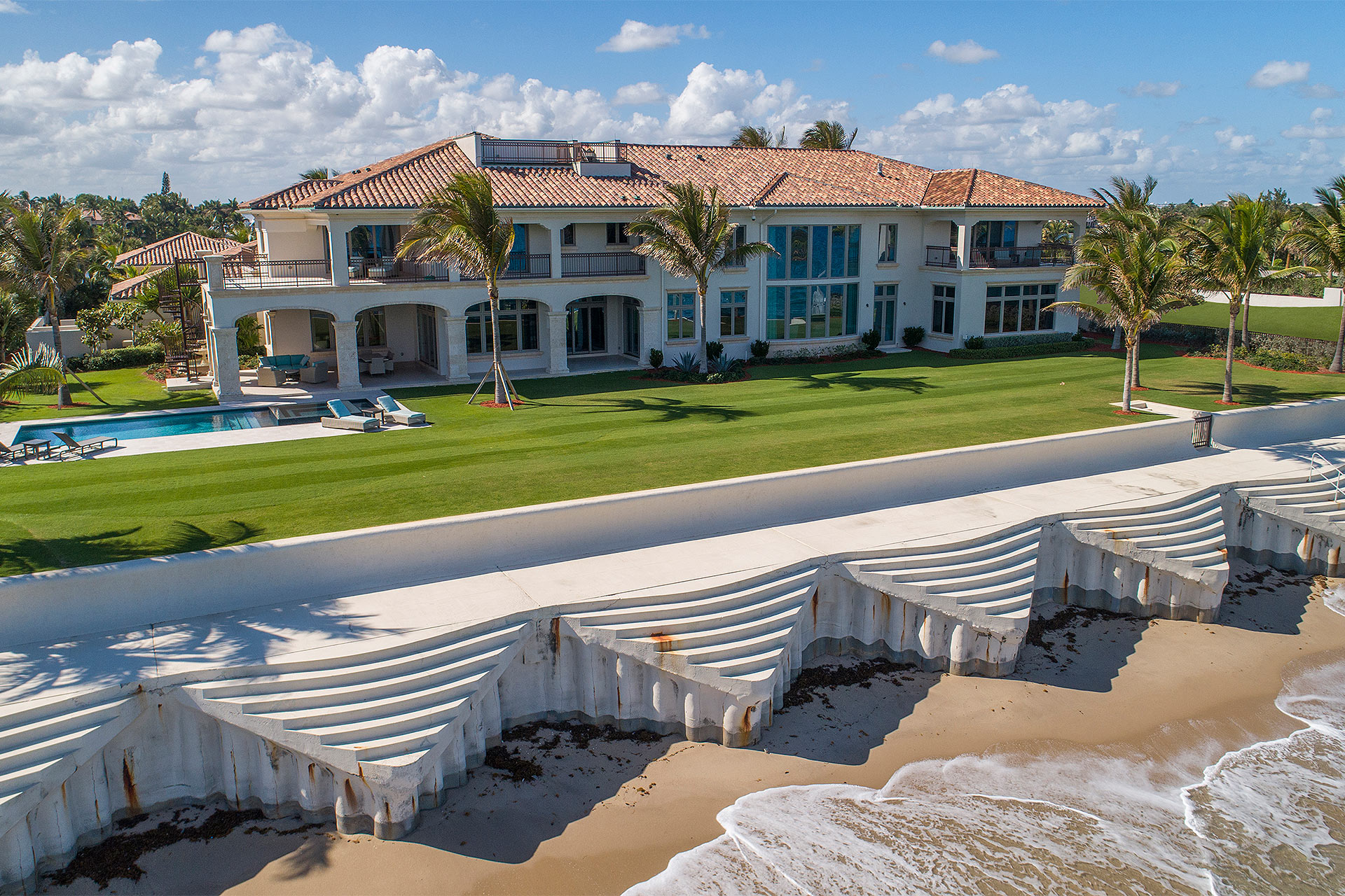1040 South Ocean Boulevard, Manalapan, Florida