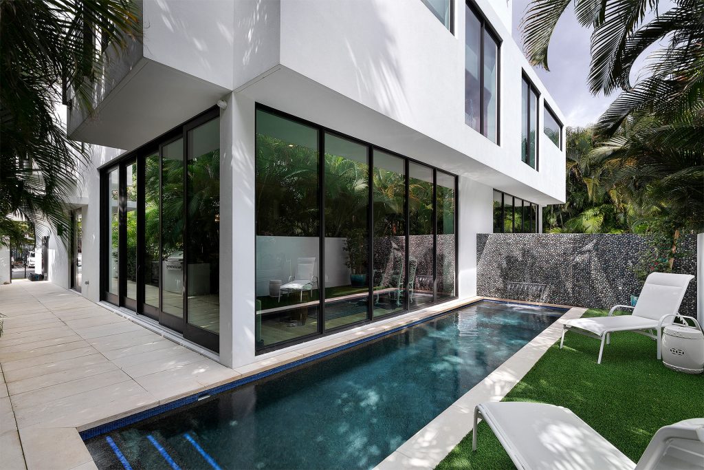 Delray Beach Townhouse
SOLD
235 Macfarlane Drive, Delray Beach, Florida
BEDS 3 / BATHS 4.1