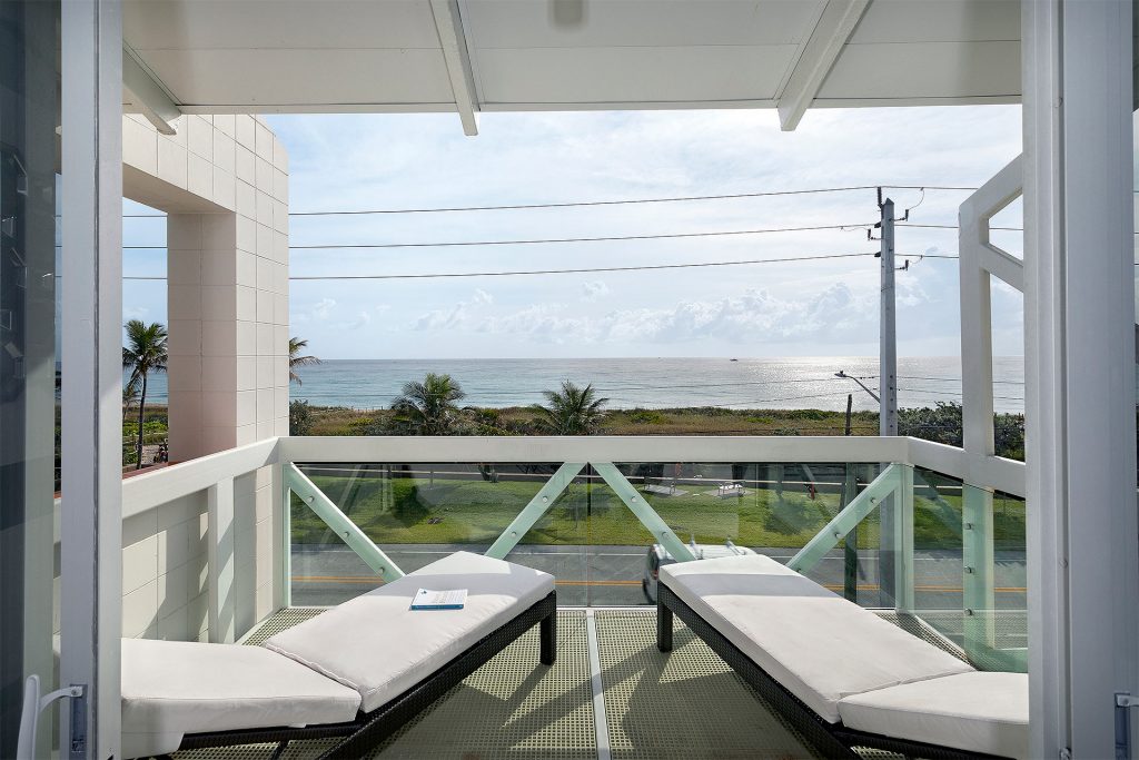 Delray Beach Estate
SOLD
602 N Ocean Boulevard, Delray Beach, Florida
BEDS 5 / BATHS 4.1