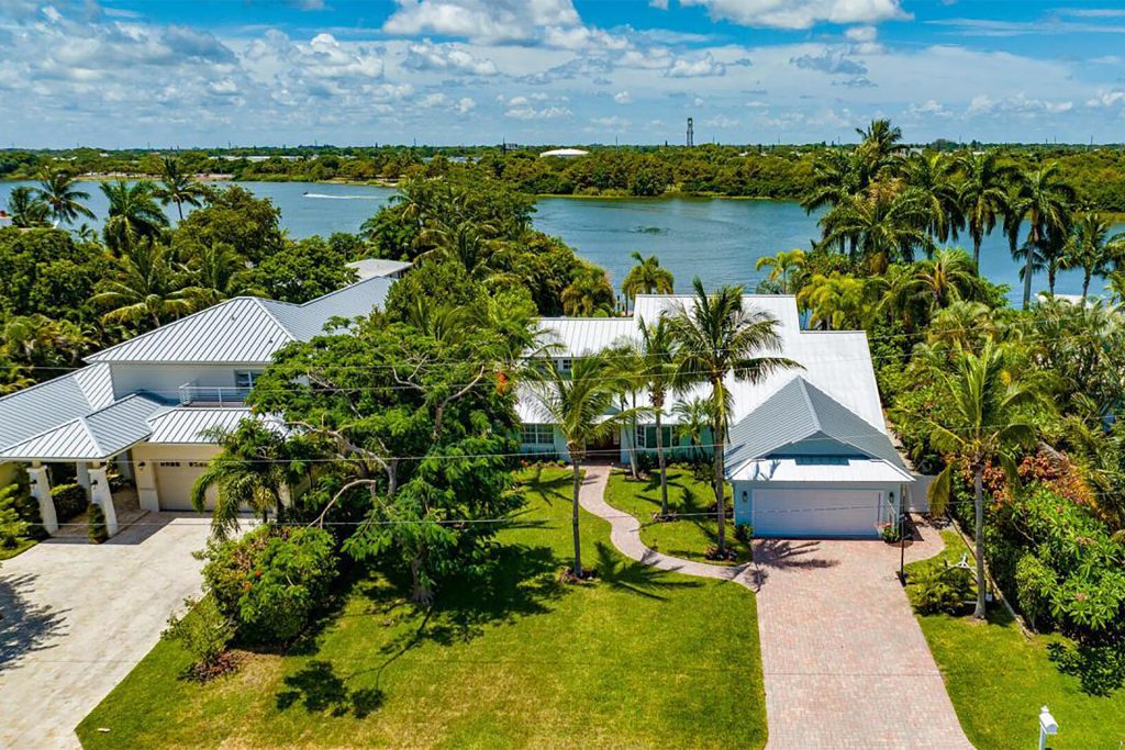 Delray Beach Estate
Offered at: $4.395 Million
1440 Lake Drive, Delray Beach, Florida
BEDS 4 / BATHS 4.1